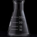 Matraz erlenmeyer de vidrio transparente graduado diferentes tamaños