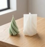 Molde de silicona para vela pino de Navidad 7,2x7x9,8 de 130gr