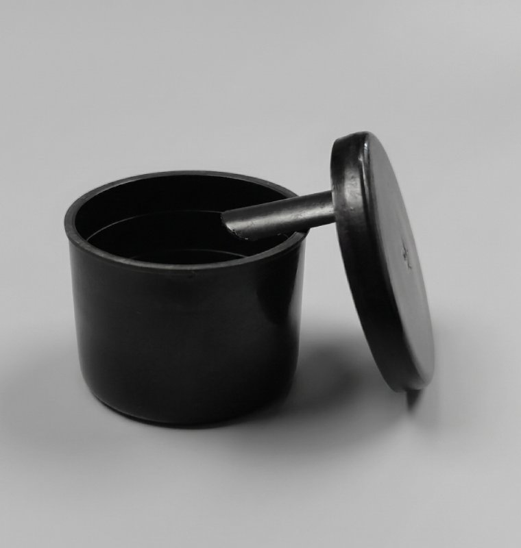 potecuchara Pote recto plástico negro con cuchara 20gr - Imagen 1