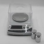 Balanza electrónica con protección de 3Kg de precisión 0,01gr