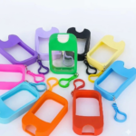 Frasco de acrílico tipo tarjeta transparente diferentes colores de funda 50ml